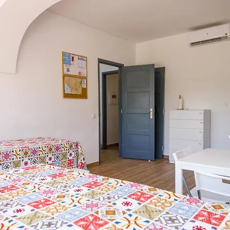 Mercado House Faro